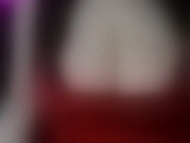 Live sex webcam photo for HelenSHOW1 #293529588