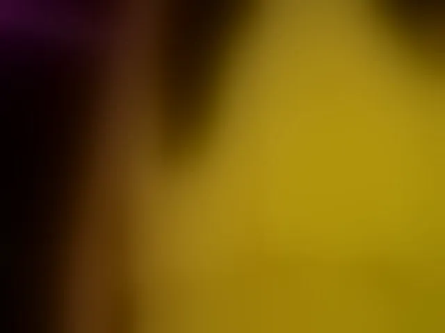 Live sex webcam photo for HelenSHOW1 #293910978
