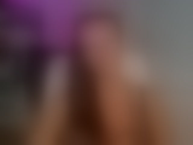 Live sex webcam photo for HelenSHOW1 #294060238