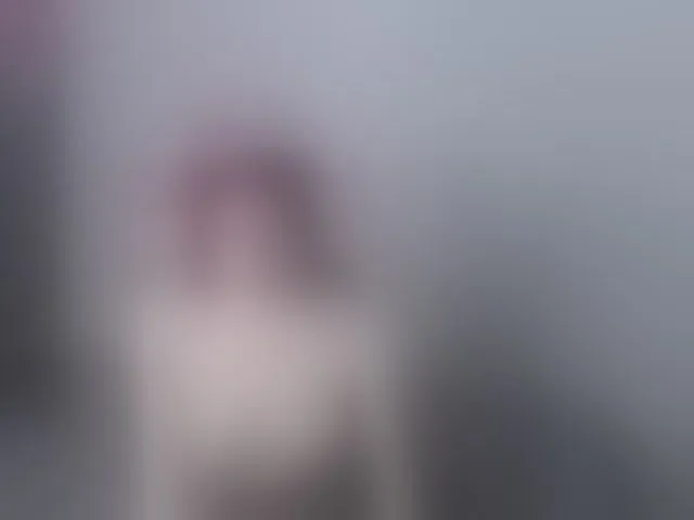Live sex webcam photo for HelenThomas #276835580