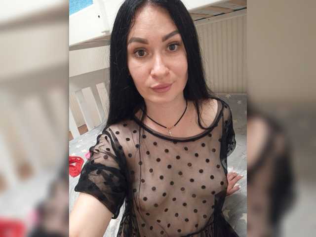 Live sex webcam photo for Helena27002 #275979594