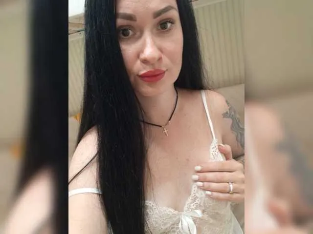 Live sex webcam photo for Helena27002 #276089901