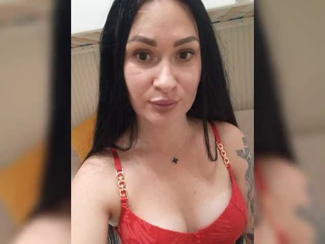 Live sex webcam photo for Helena27002 #276102573