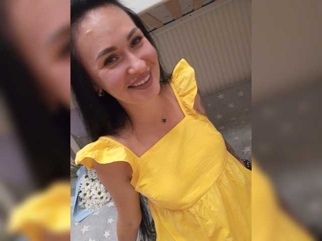 Live sex webcam photo for Helena27002 #276221534