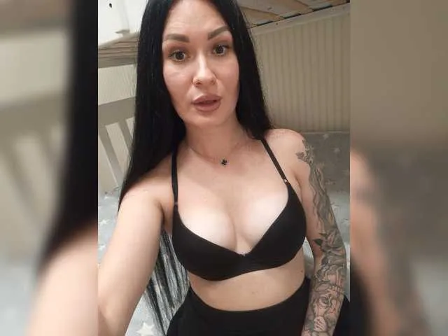Live sex webcam photo for Helena27002 #276499542