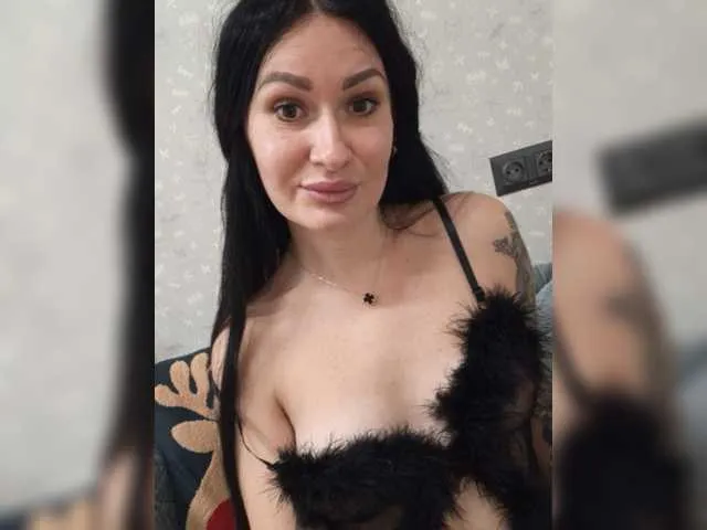 Live sex webcam photo for Helena27002 #276552105