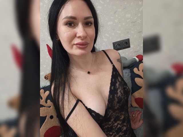 Live sex webcam photo for Helena27002 #276909155