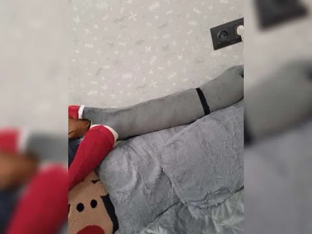 Live sex webcam photo for Helena27002 #276925932