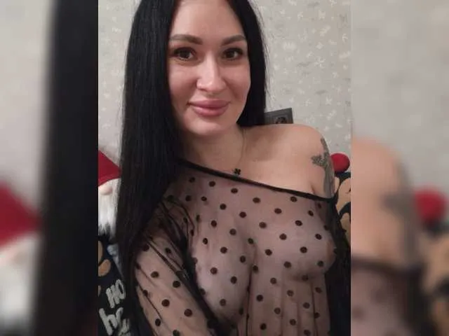 Live sex webcam photo for Helena27002 #277079615