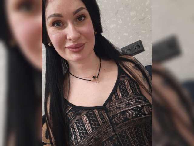 Live sex webcam photo for Helena27002 #277402680