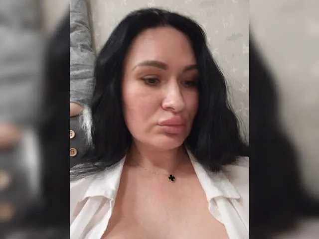 Live sex webcam photo for Helena27002 #277480625