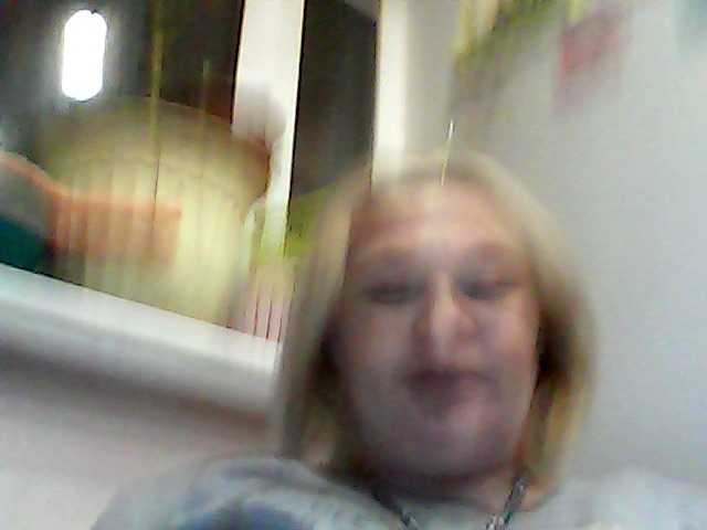 Live sex webcam photo for HelenaGloss #277437758