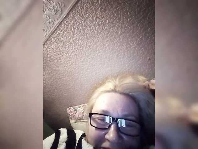 Live sex webcam photo for HelenaGloss #277543321