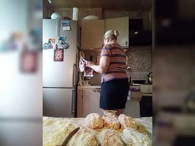 Live sex webcam photo for HelenaGloss #277991113