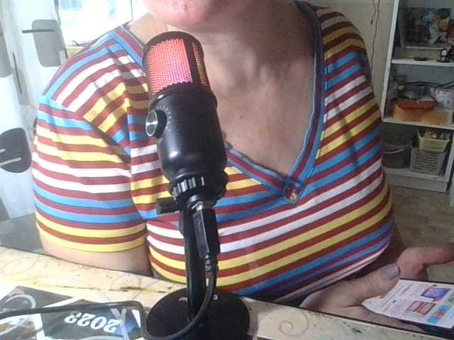 Live sex webcam photo for HelenaGloss #278004657