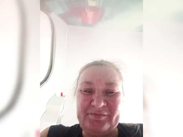 Live sex webcam photo for HelenaGloss #289949263