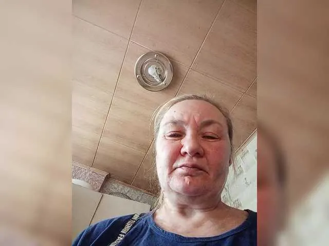 Live sex webcam photo for HelenaGloss #290165631