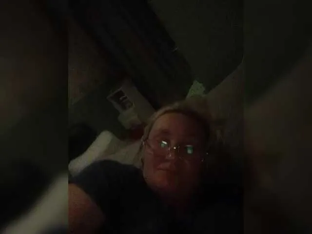 Live sex webcam photo for HelenaGloss #291361499