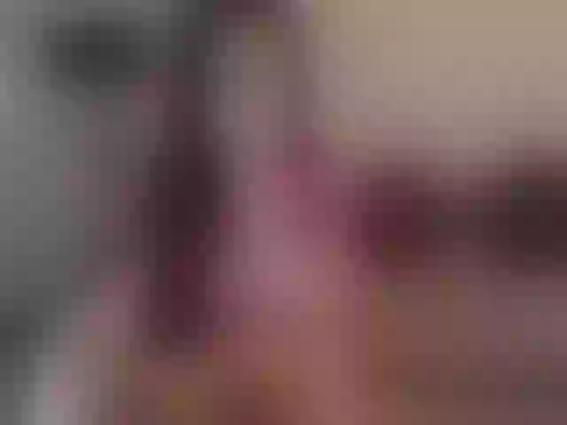 Live sex webcam photo for HelenaGrey #276631671