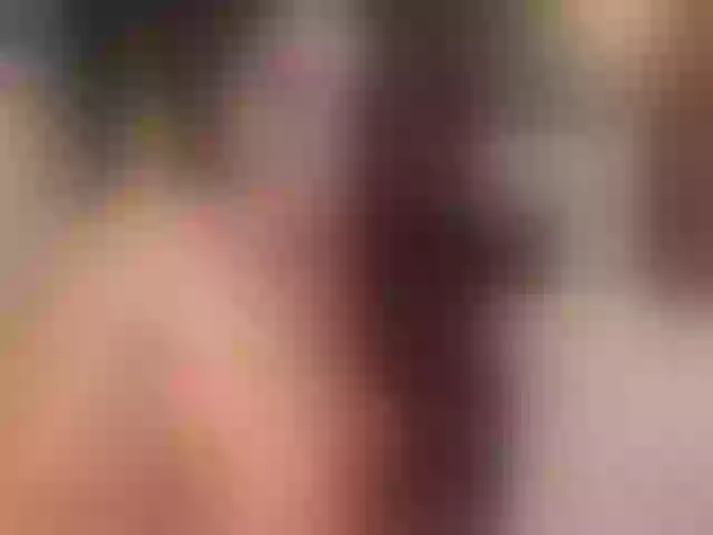 Live sex webcam photo for HelenaGrey #276790735