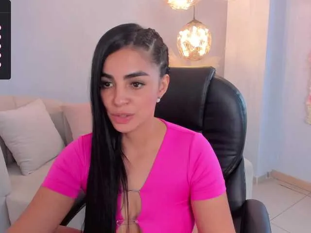 Live sex webcam photo for HelenaGrey #276828145