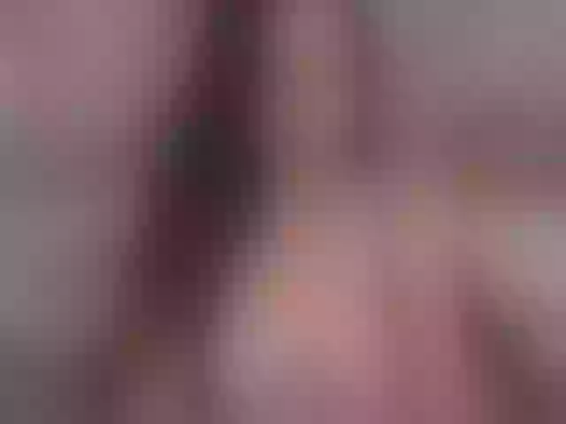 Live sex webcam photo for HelenaGrey #276994766
