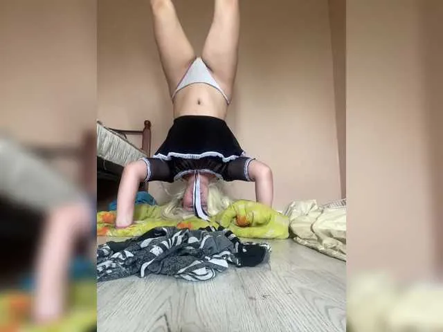 Live sex webcam photo for HelgaBillions #291358793