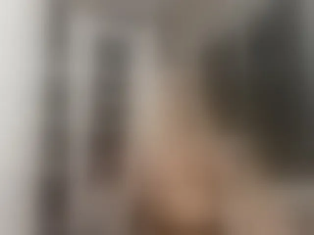 Live sex webcam photo for HelgaBillions #292207309