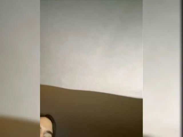 Live sex webcam photo for HellMor #277249375