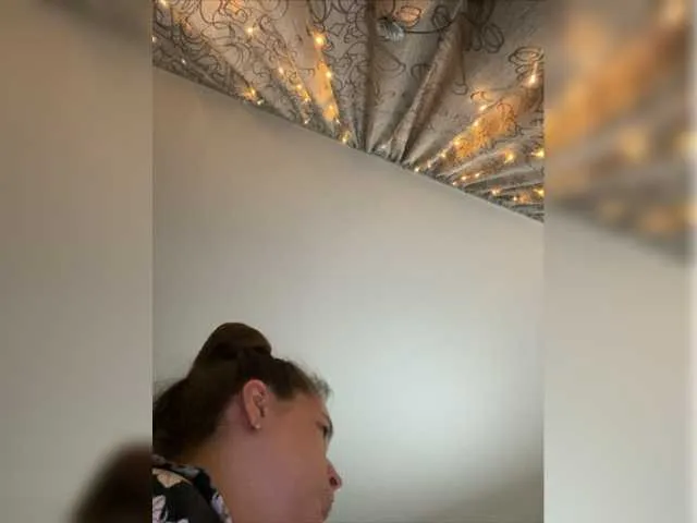 Live sex webcam photo for HellMor #278082208