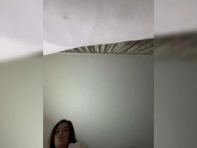 Live sex webcam photo for HellMor #278205168