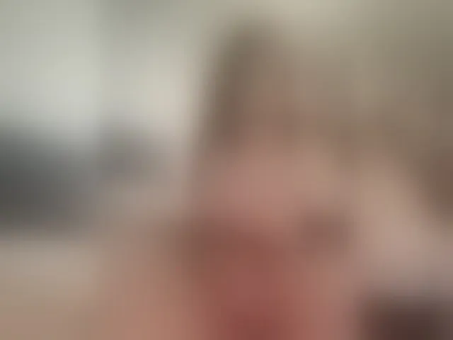 Live sex webcam photo for HellMor #290167365