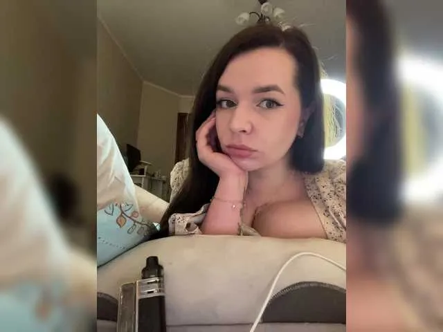 Live sex webcam photo for HellMor #290787147