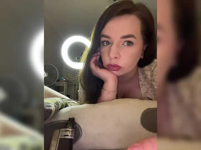 Live sex webcam photo for HellMor #291252188