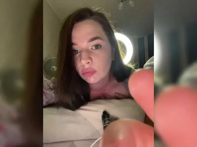 Live sex webcam photo for HellMor #291321188