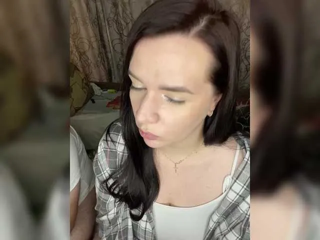 Live sex webcam photo for HellMor #291614629