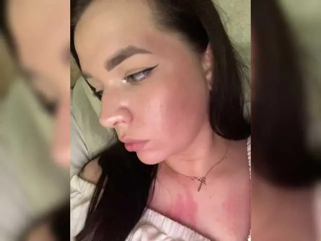 Live sex webcam photo for HellMor #291668859