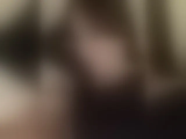 Live sex webcam photo for HellMor #292485374