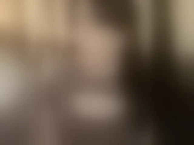 Live sex webcam photo for HellMor #293223090