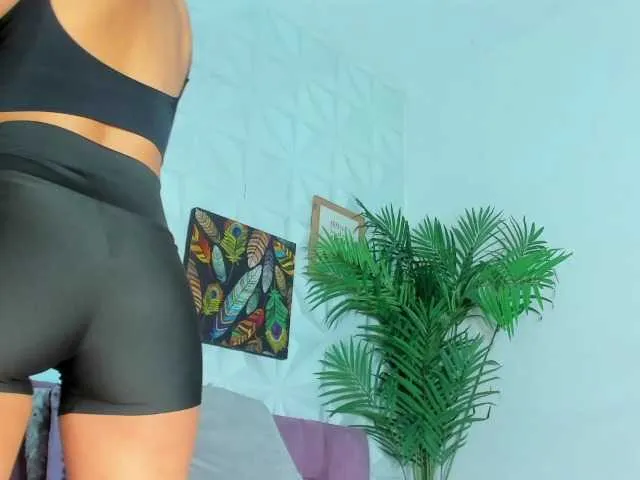 Live sex webcam photo for Hellen-Sky #291209521