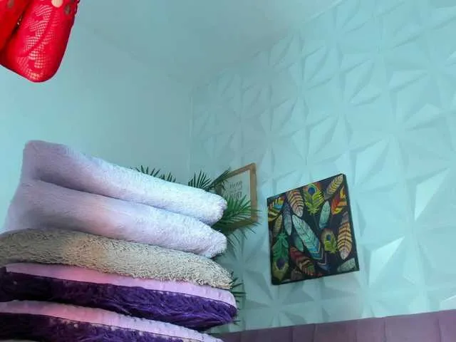 Live sex webcam photo for Hellen-Sky #291769353