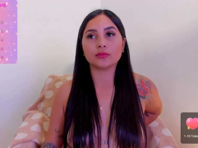 Live sex webcam photo for Hellen-gomez #276363309