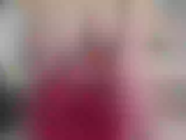 Live sex webcam photo for HellenDesire #276673591