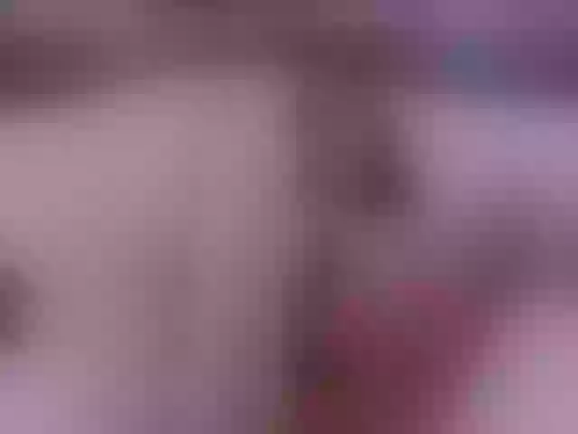 Live sex webcam photo for HellenDesire #276688252