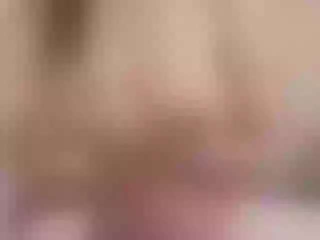 Live sex webcam photo for HellenDesire #277893034