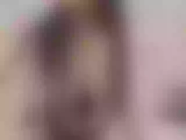 Live sex webcam photo for HellenDesire #277924360