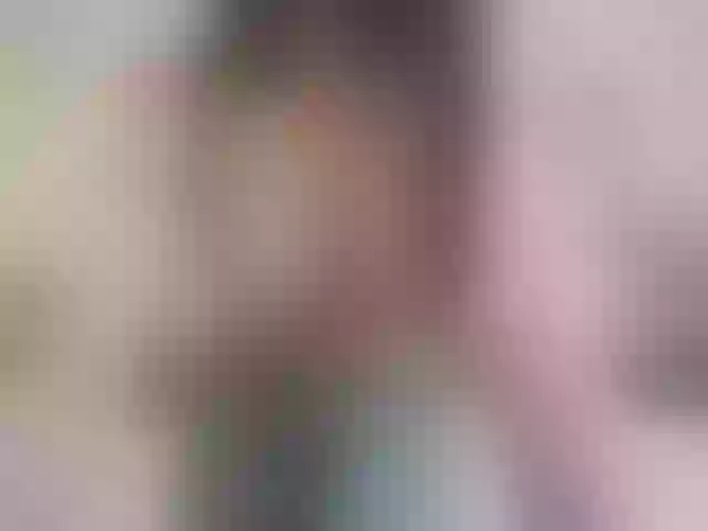 Live sex webcam photo for HellenDesire #290379687