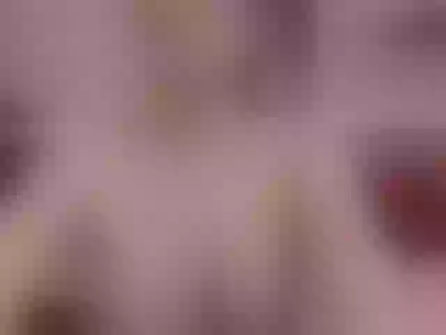 Live sex webcam photo for HellenDesire #290565730
