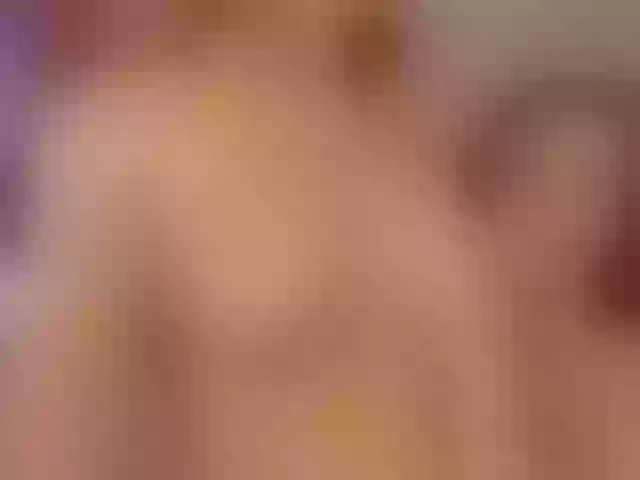 Live sex webcam photo for HellenMellen #274388992