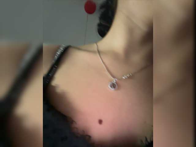 Live sex webcam photo for HelloJessica #277320496